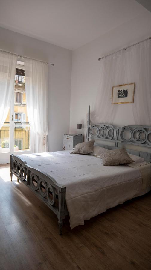 Beautiful Floral Apartment On Navigli Milan Extérieur photo